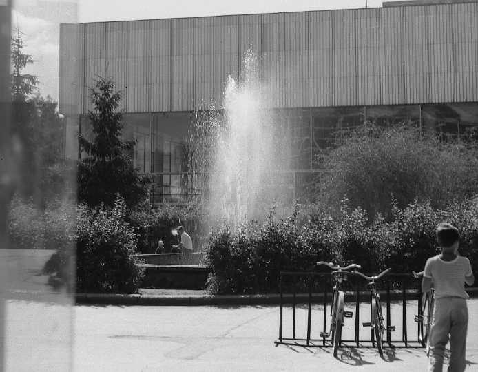 nov1977_0011.jpeg
